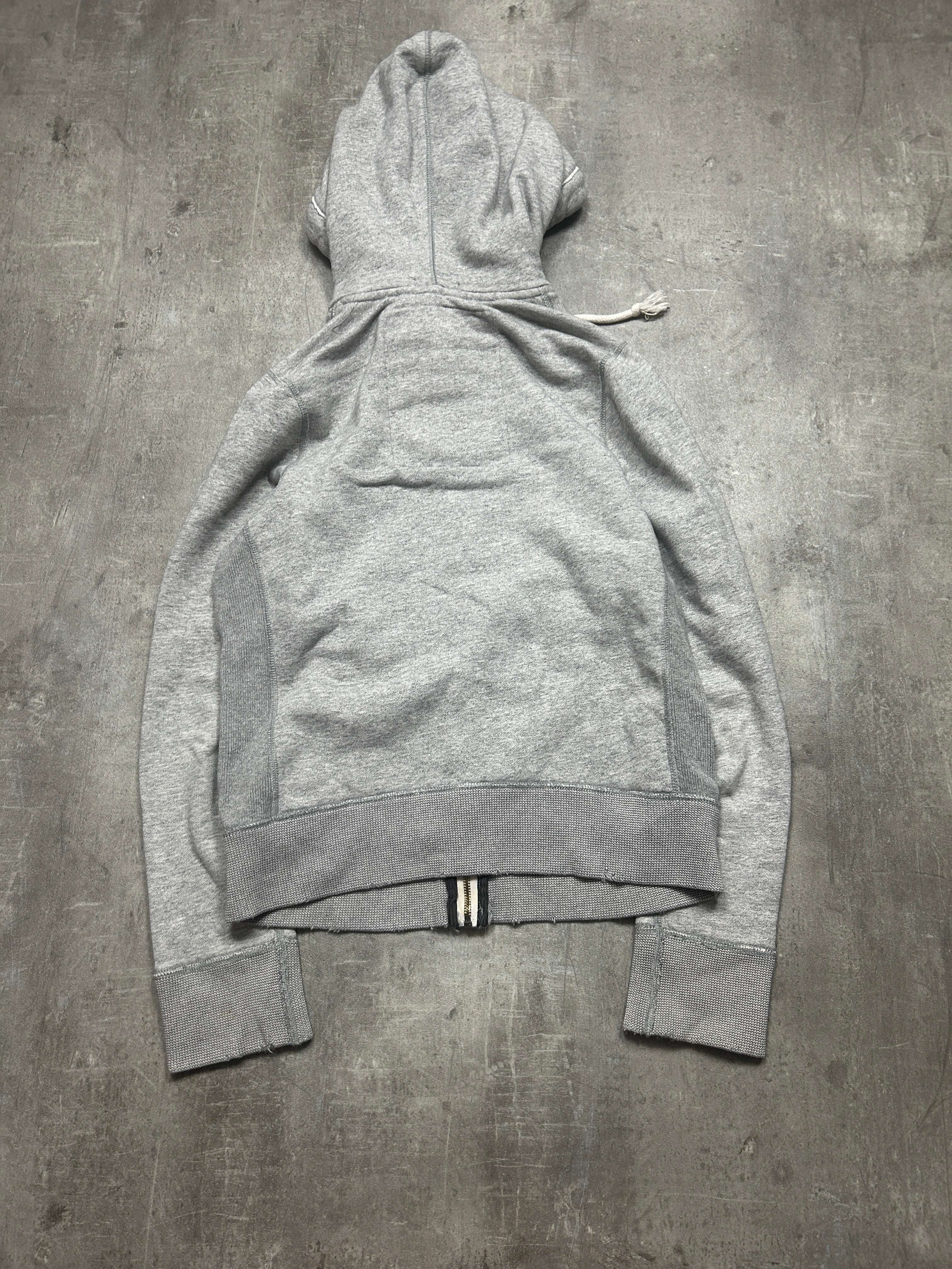 distressed Abercrombie Muscle fit Zipper (M)