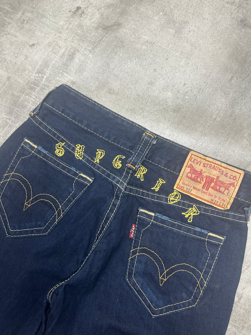 rare Levis 927 Superior Backprint Jeans (W29 L33, S)