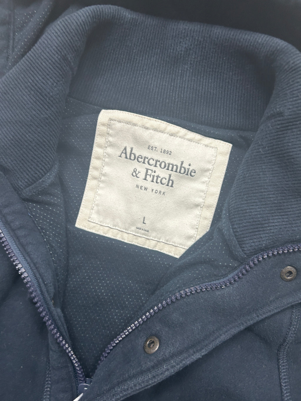 Hollister Heavy Swaetjacket (L)
