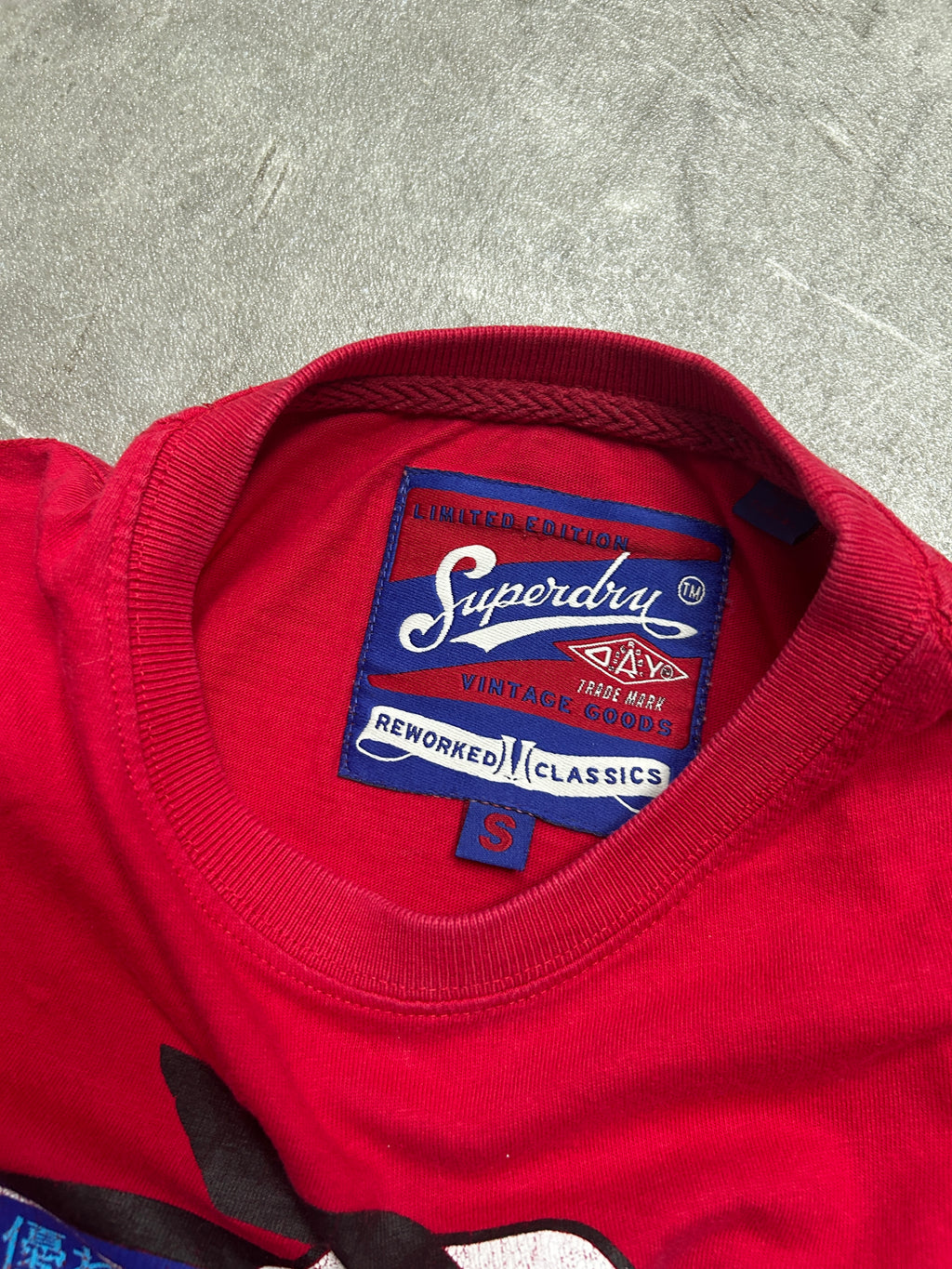 Superdry Slim T-Shirt (S-M)