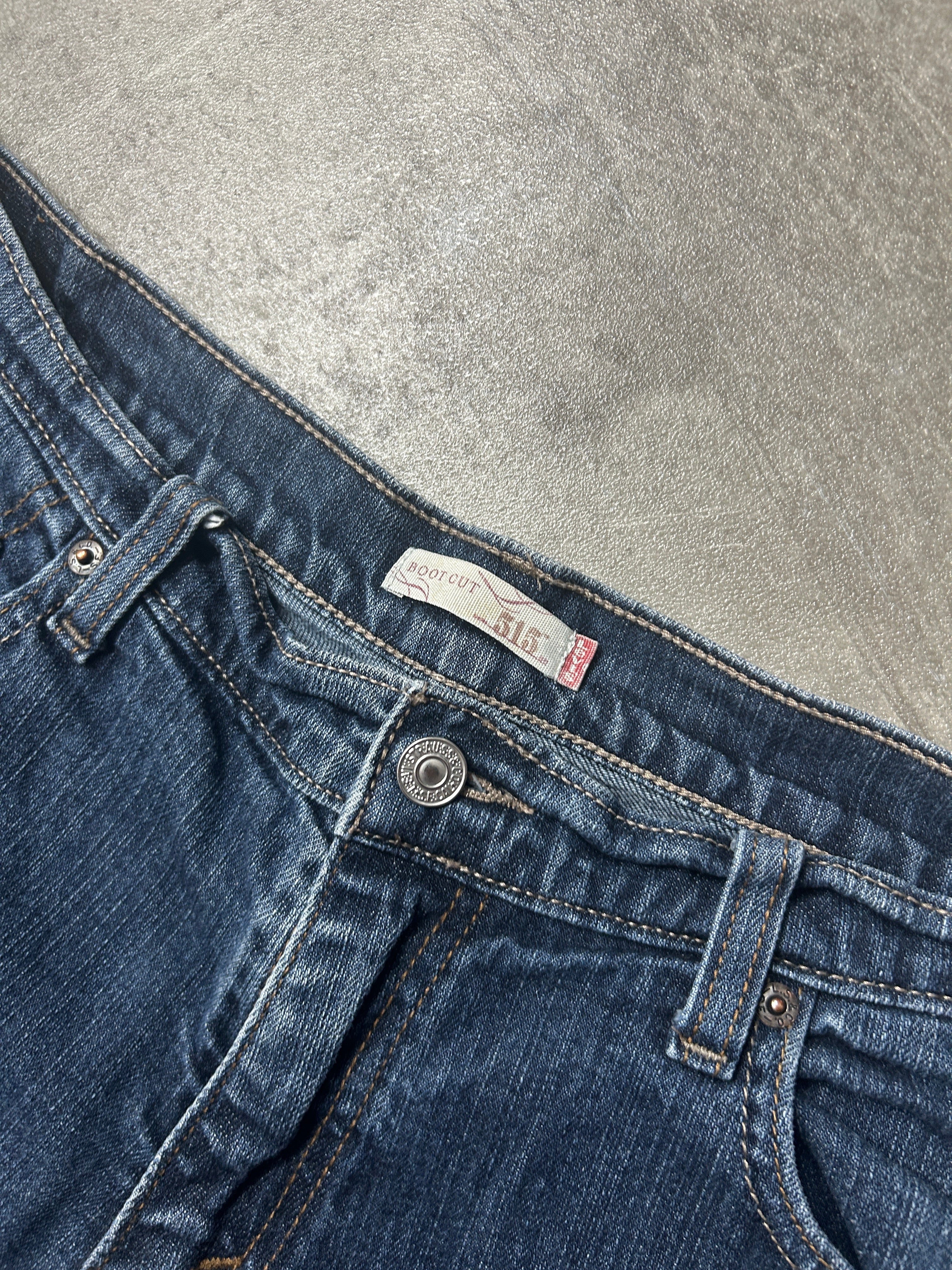 Levis 515 Women Bootcut Jeans (W33 L33, M-L)