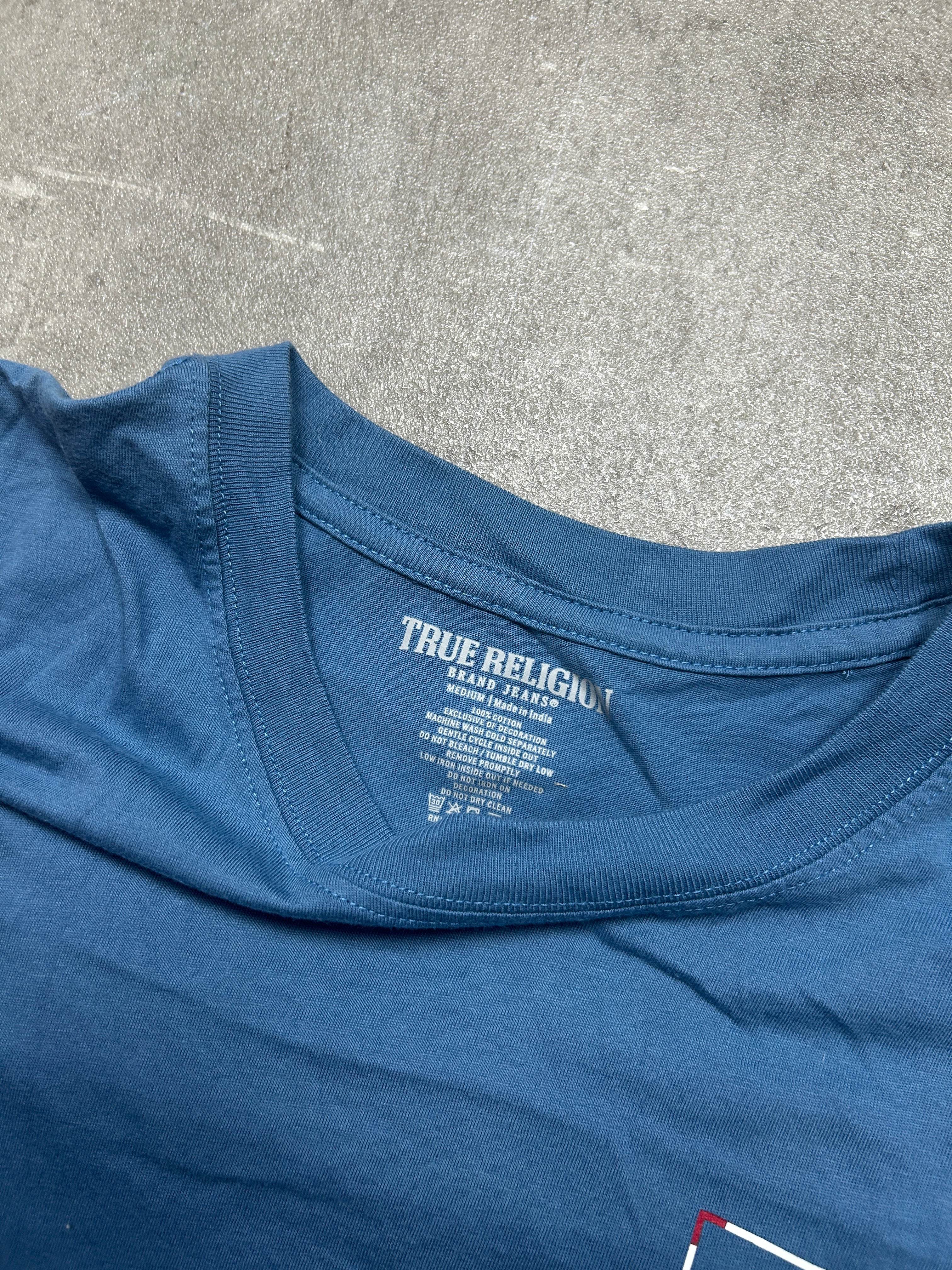 True Religion backprint T-shirt (L)