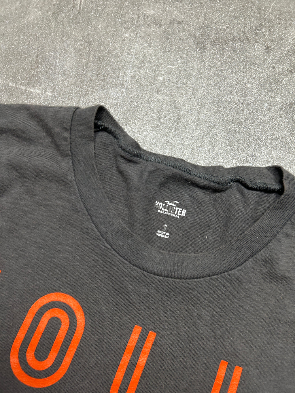 Hollister T-Shirt (S-M)