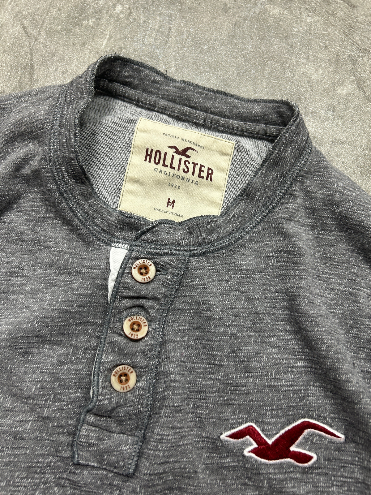 Hollister Henley Longsleeve (M)