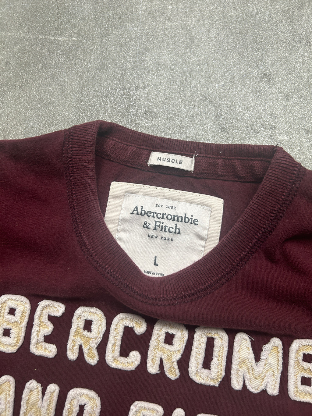 Abercrombie & Fitch Muscle T-Shirt (L)