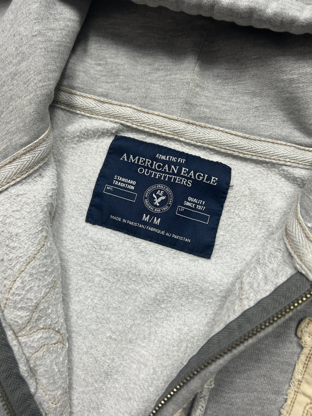 American Eagle Athletic Fit Zipper (M)