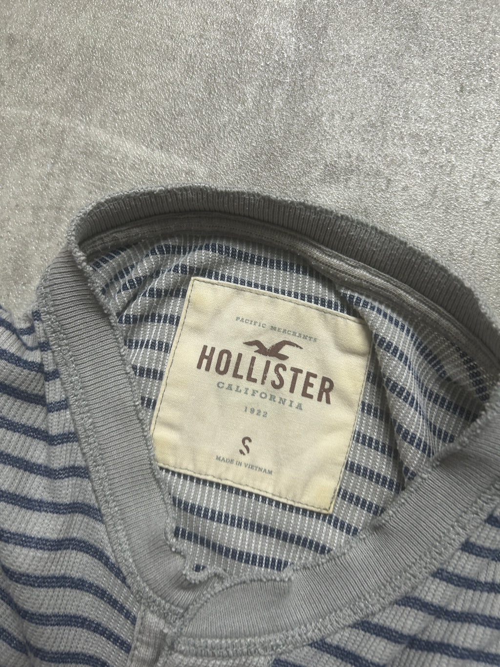 striped Hollister Henley Longsleeve (S)