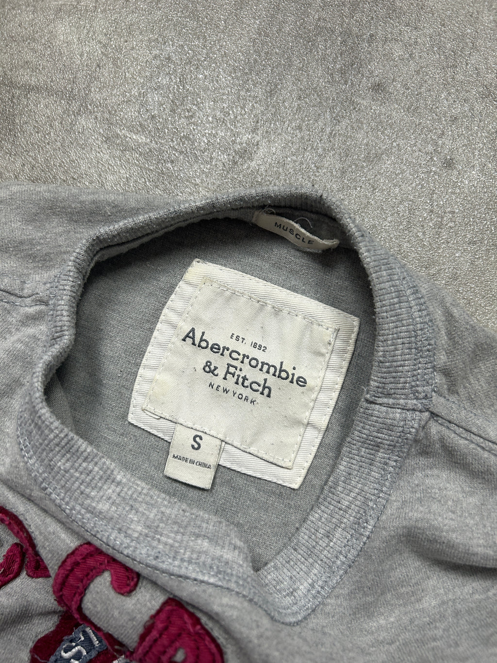 Abercrombie & Fitch Muscle Sweater (S-M)