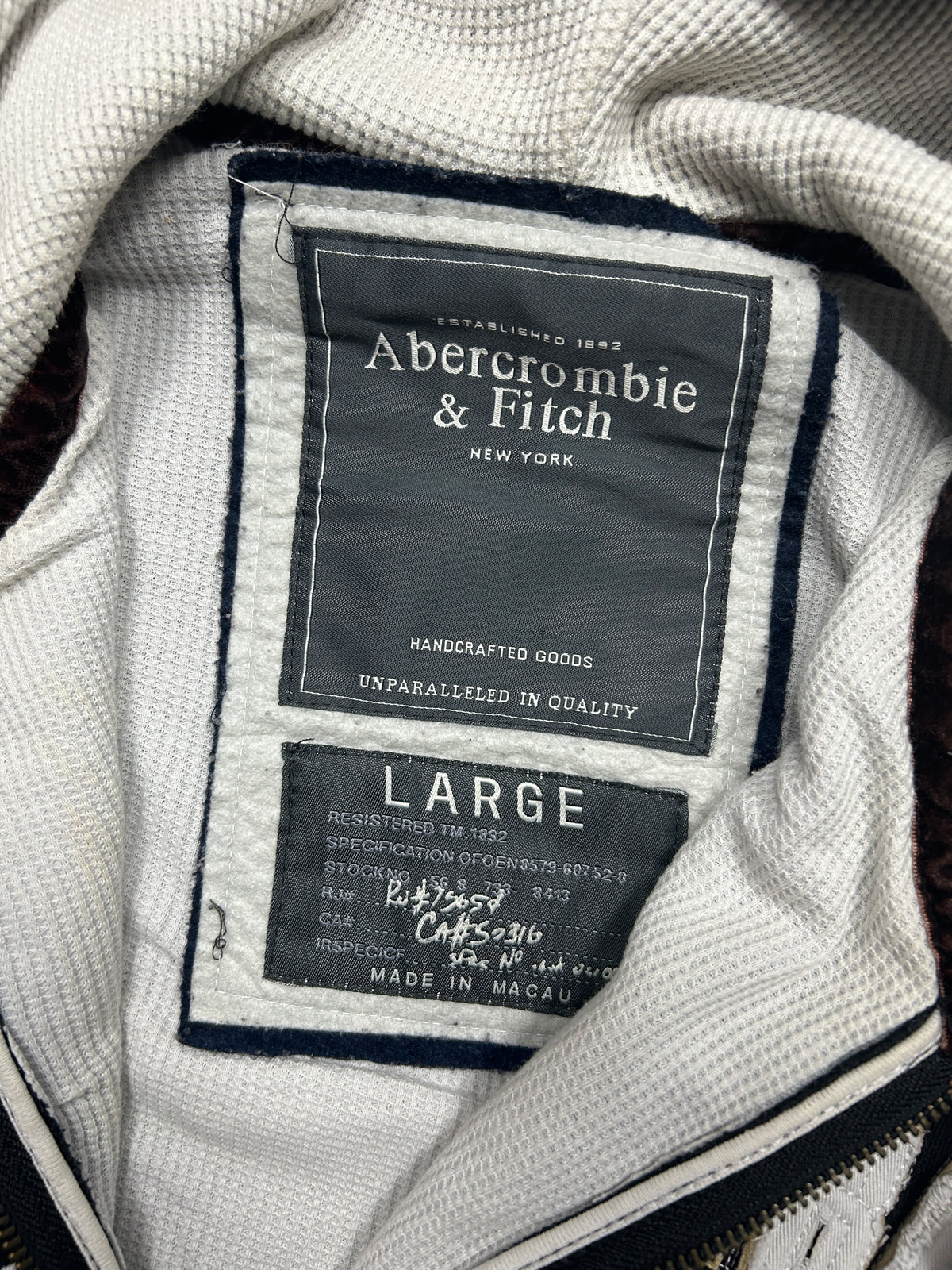 Abercrombie & Fitch distressed Zipper (L)