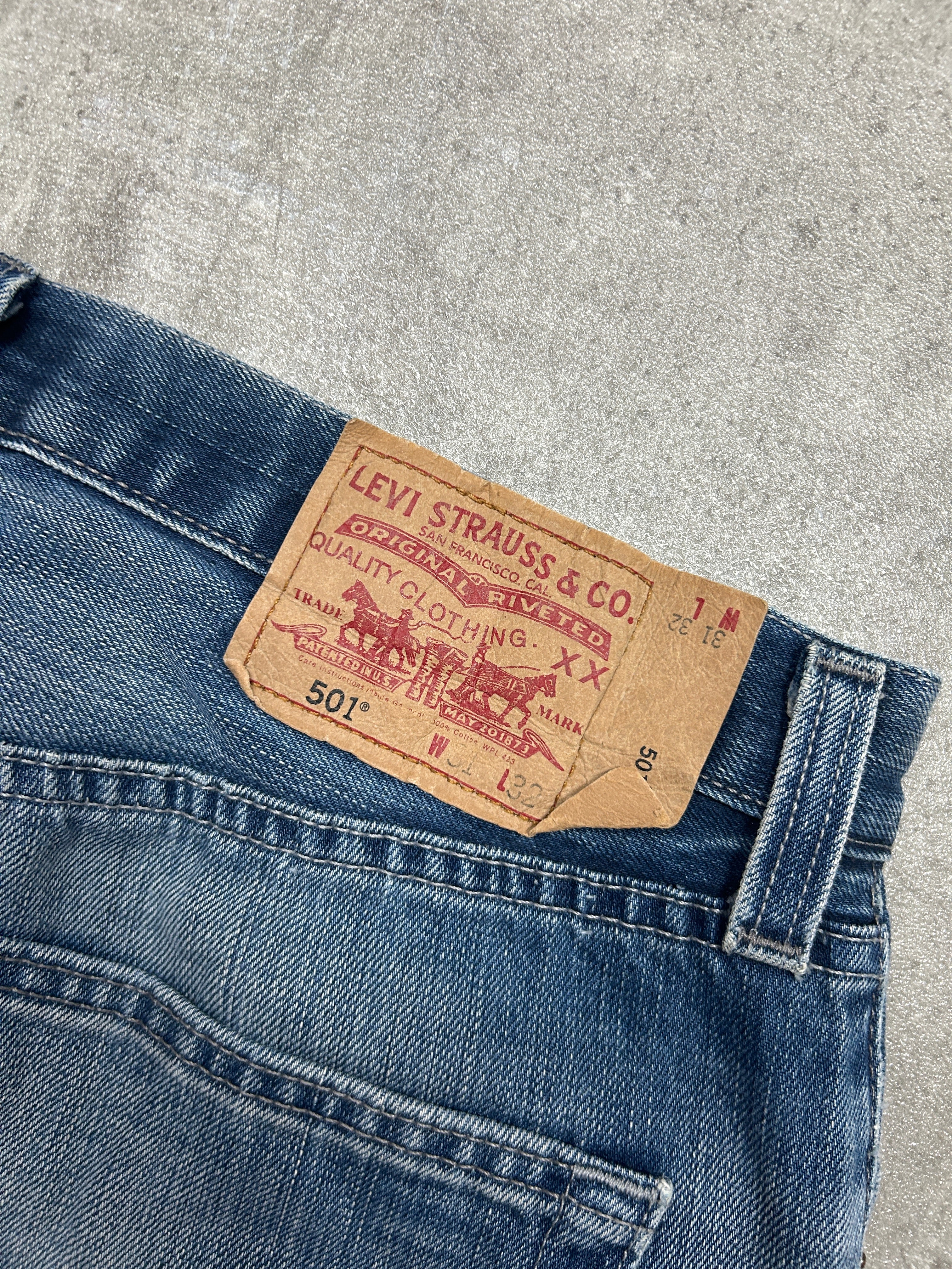 Levis 501 (W31 L32, S-M)