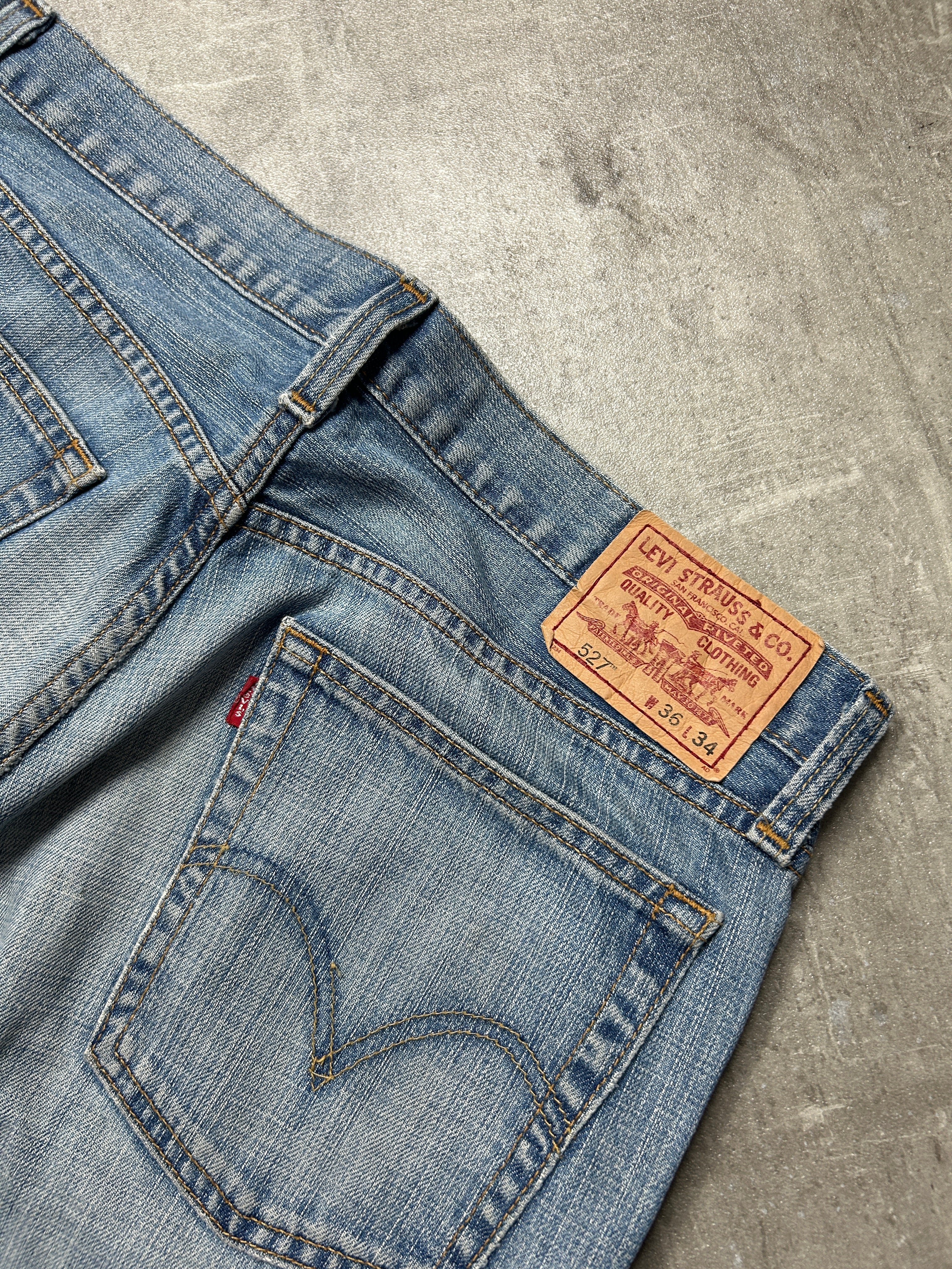 Levis 527 low Bootcut Jeans (W35 L34, L)