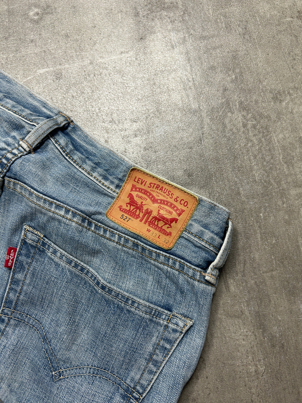 Levis 527 Bootcut Jeans (W33 L32, M-L)
