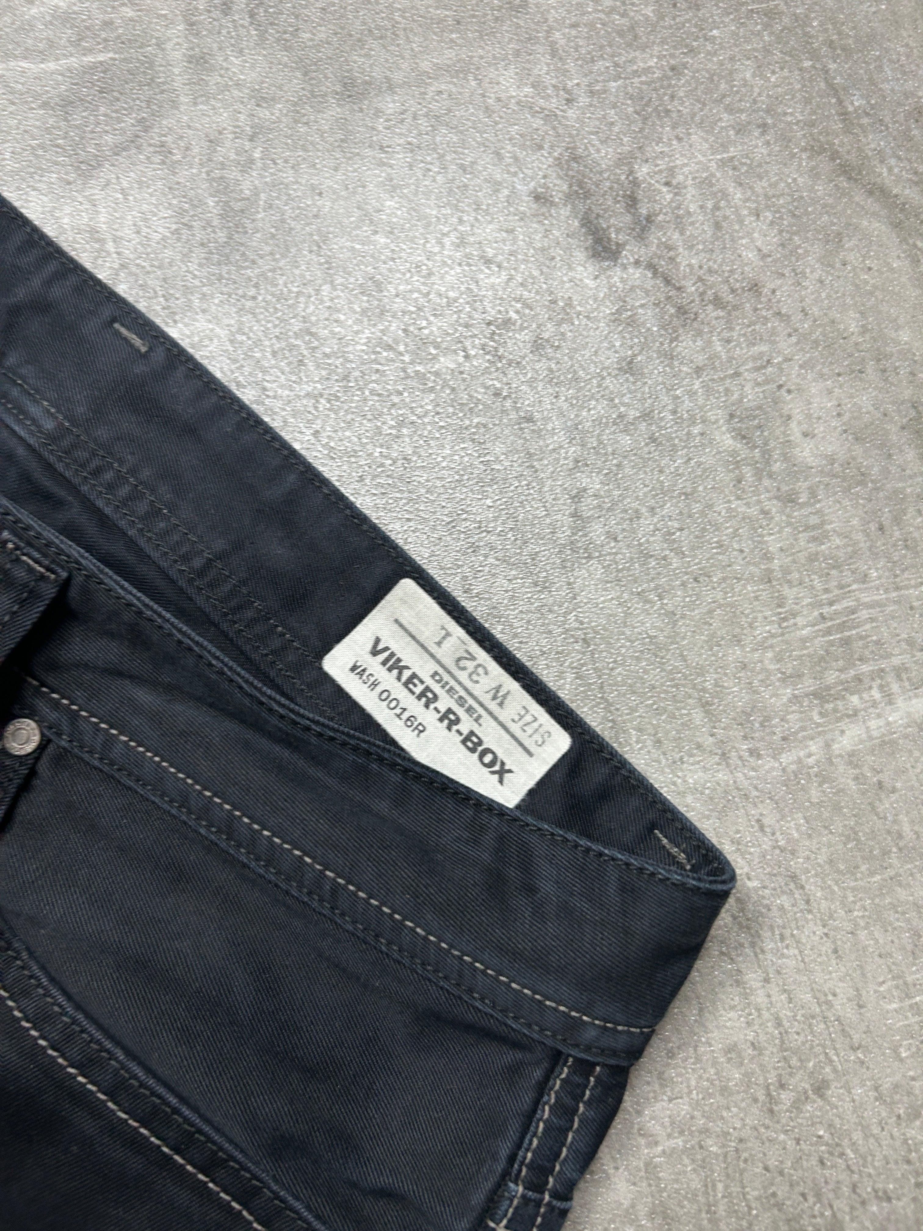 Diesel Viker-R-Box straight Jeans (W33 L33, M)