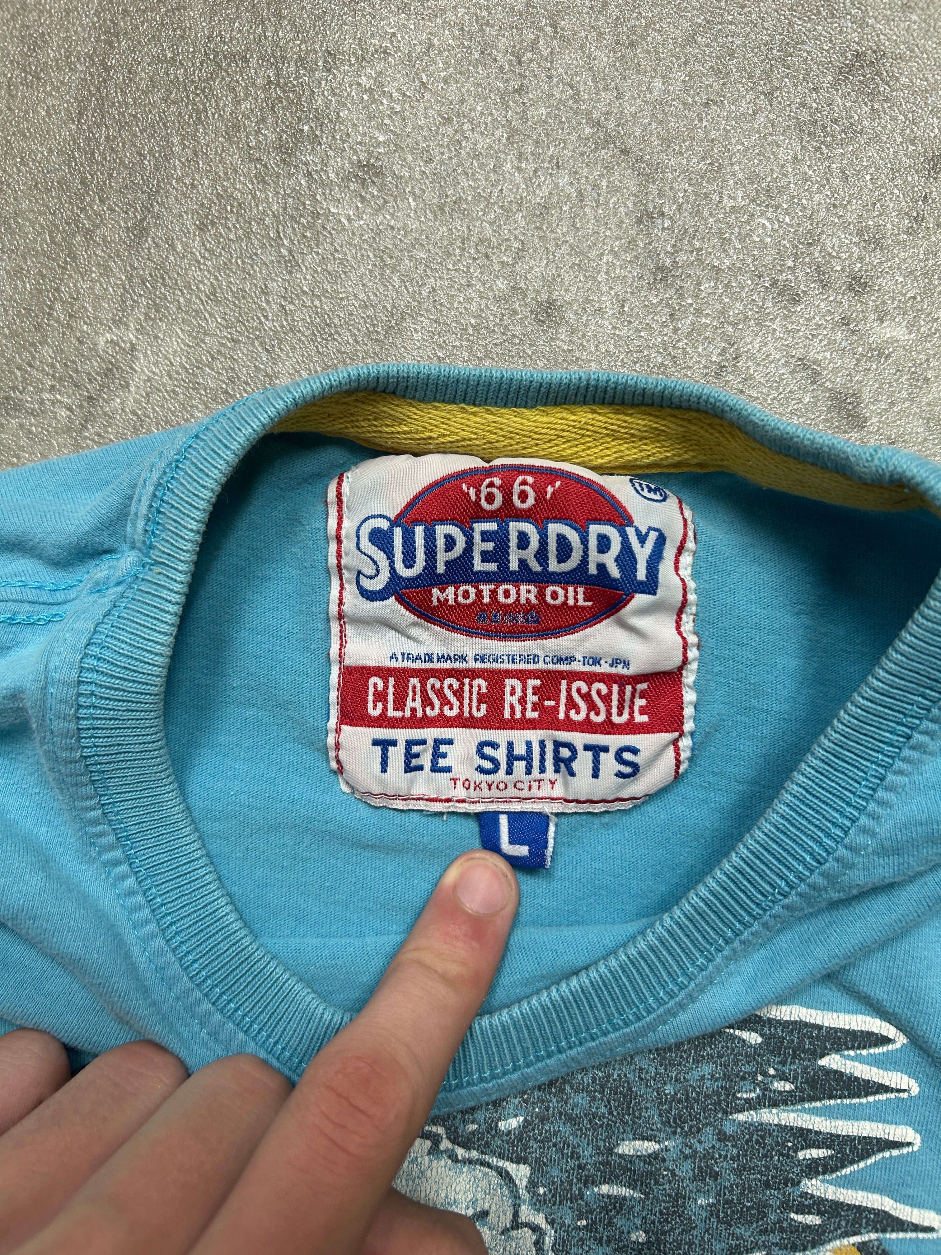 Superdry printed T-Shirt (L)