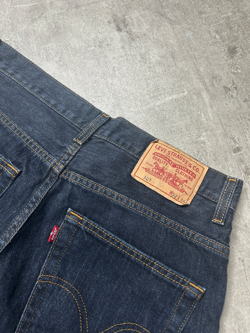 Levi's 507 Bootcut Jeans (W32 L34, M-L)