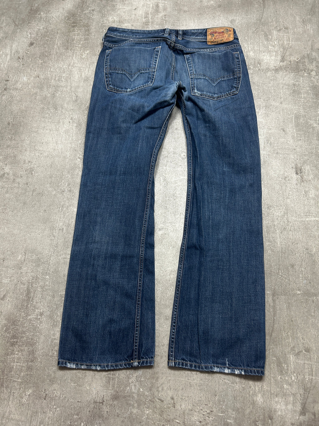 Diesel distressed bootcut jeans (W33 L33, M-L)